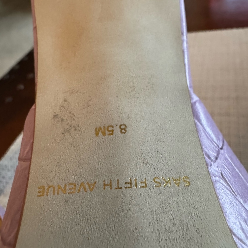 Saks Fifth Avenue Pink Croc-Embossed Heels - Picture 13 of 14